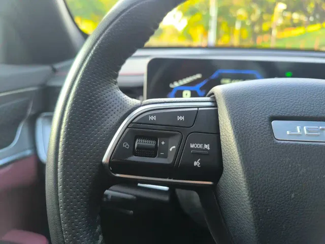 Jetour X70 Plus — Фото автомобиля 20