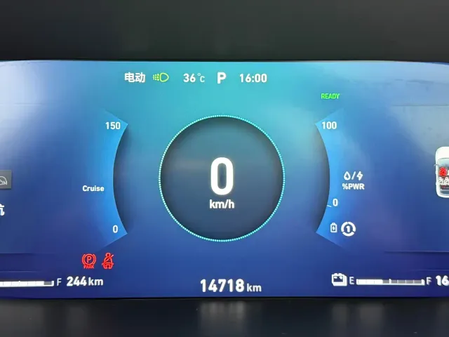 Lynk & Co Lynk & Co 06 EM-P 2022 PHEV 84KM Range Pro — Фото автомобиля 15