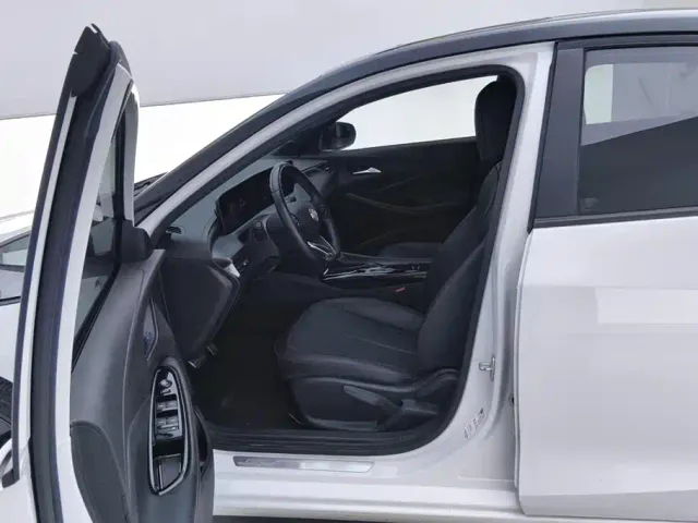 Buick Verano — Фото автомобиля 9
