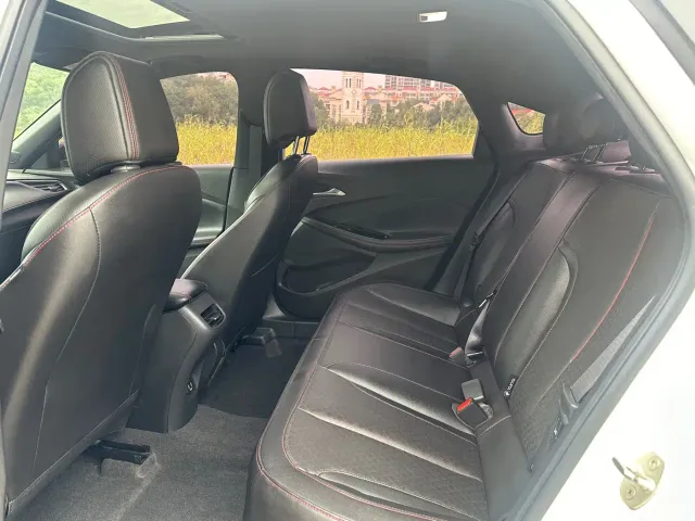 Buick Verano — Фото автомобиля 6