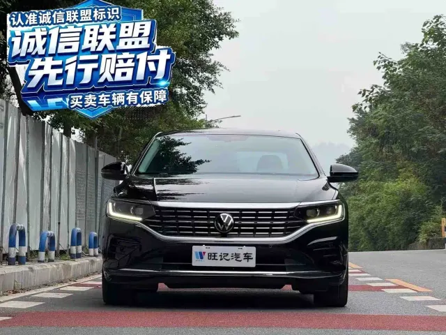 Volkswagen Passat — Фото автомобиля 2