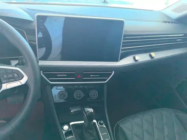 Volkswagen Sagitar — Фото автомобиля 6