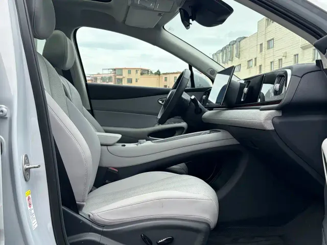 BYD Sealion 05 EV — Фото автомобиля 21