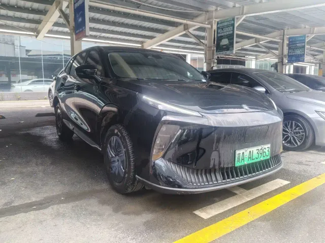 Forthing Stellar X5 — Фото автомобиля 3