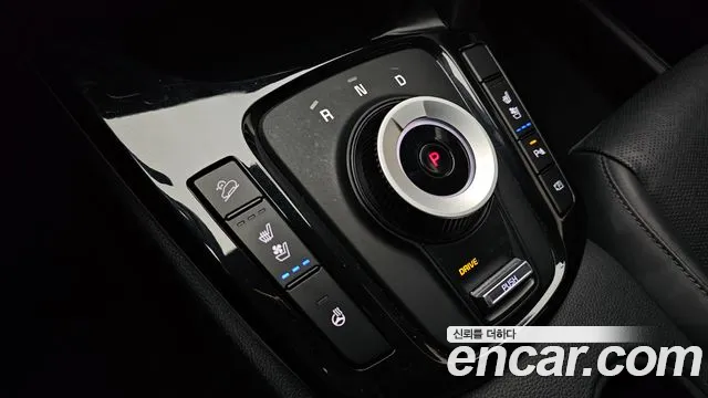 Kia Seltos — Фото автомобиля 12