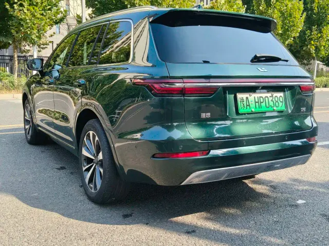 Li Auto ONE — Фото автомобиля 14
