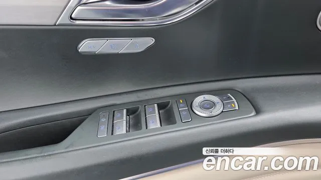 Genesis GV80 2.5T Бензин 2WD — Фото автомобиля 25