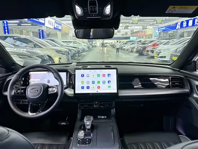 GAC Trumpchi GS8 — Фото автомобиля 19