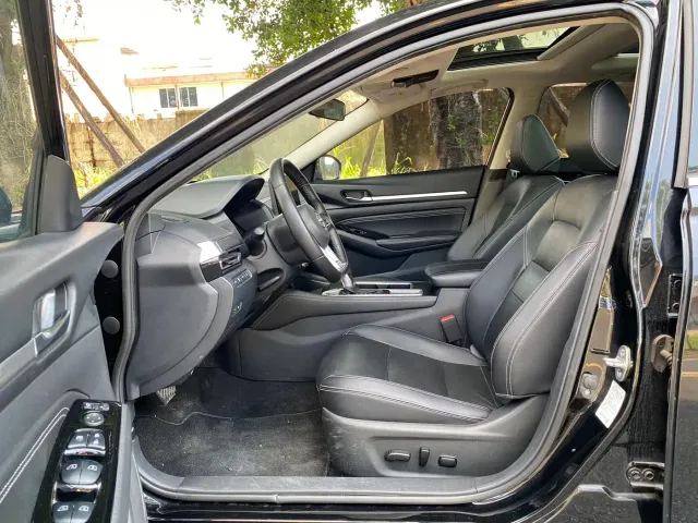 Nissan Teana — Фото автомобиля 8