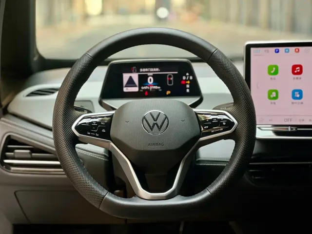 Volkswagen ID.3 — Фото автомобиля 5