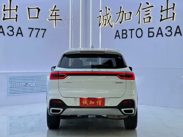 Chery Tiggo 8 — Фото автомобиля 5