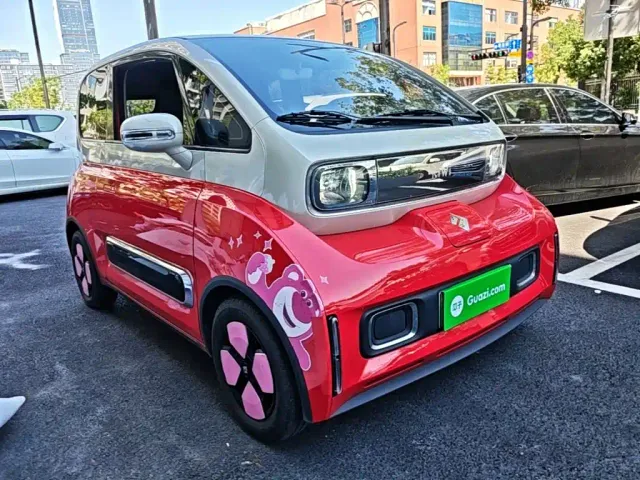 Baojun KiWi EV — Фото автомобиля 3