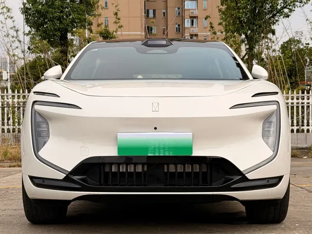 Avatr Avita 07 L — Фото автомобиля 2