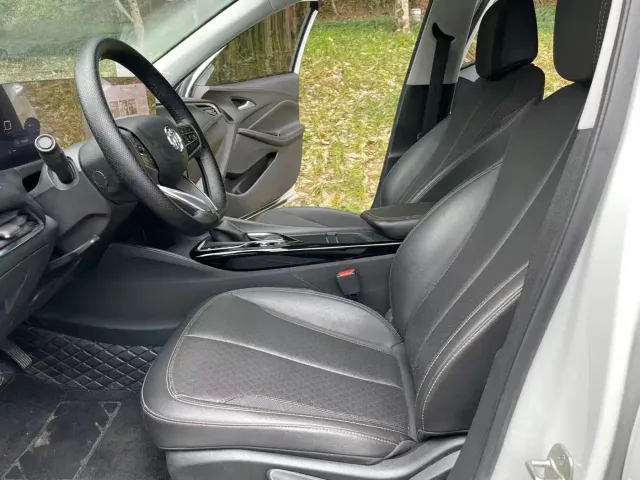 Buick Verano — Фото автомобиля 6