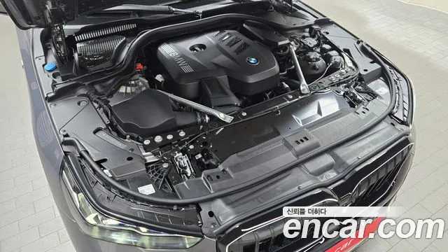 BMW 5-Series — Фото автомобиля 6