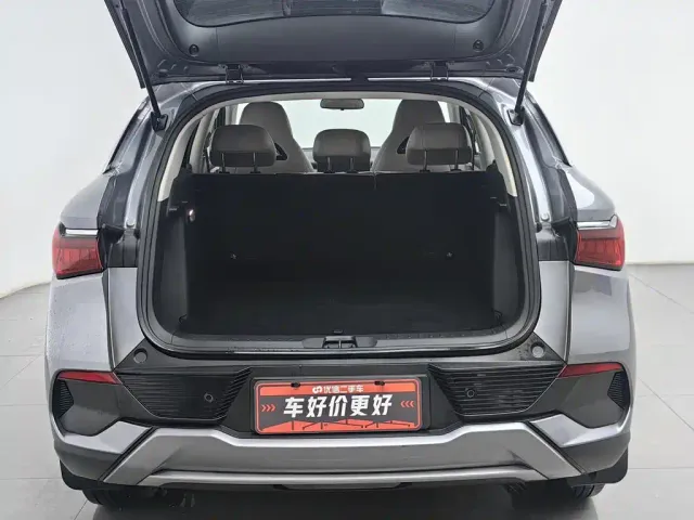 BYD Yuan PLUS — Фото автомобиля 16