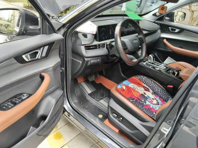 Chery Tiggo 8 PLUS — Фото автомобиля 13