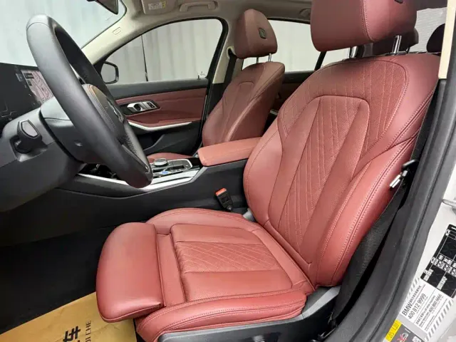 BMW i3 — Фото автомобиля 11