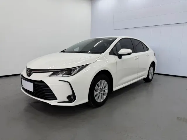 Фотография автомобиля — Toyota Corolla