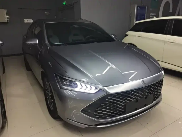 BYD Qin PLUS — Фото автомобиля 3