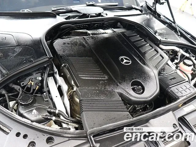 Mercedes-Benz S-Class — Фото автомобиля 19