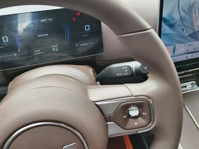 Wuling Starlight 560 — Фото автомобиля 16
