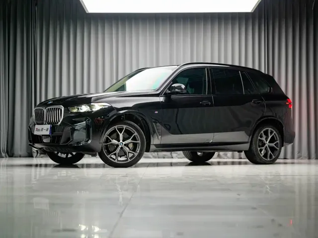 BMW X5 — Фото автомобиля 2