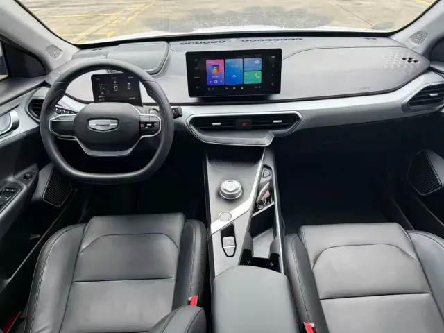Geely Geometry A — Фото автомобиля 8