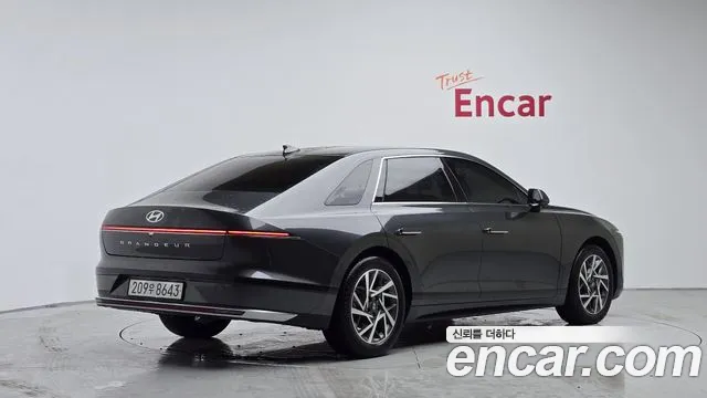 Hyundai Grandeur GN7 — Фото автомобиля 2