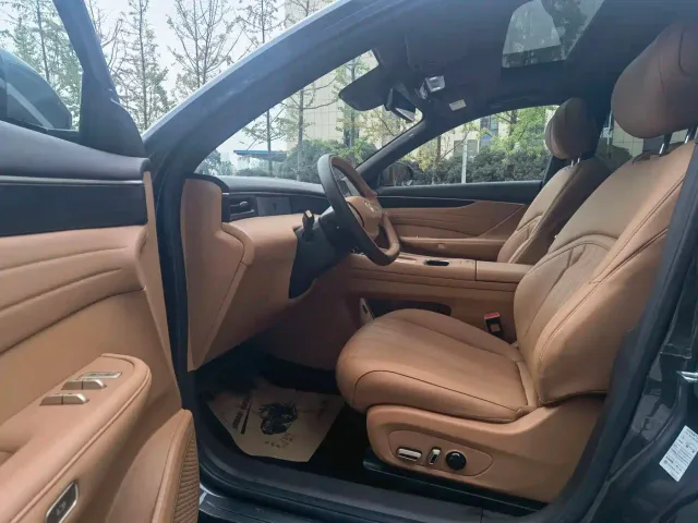 Dongfeng Aeolus L8 — Фото автомобиля 4