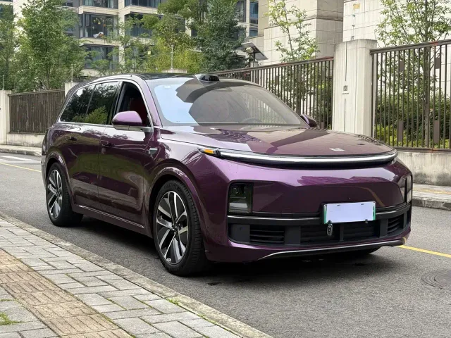 Li Auto L9 — Фото автомобиля 3
