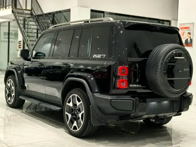 iCAR V27 — Фото автомобиля 6