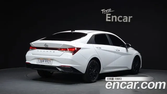 Hyundai AVANTE Avante (CN7) — Фото автомобиля 2