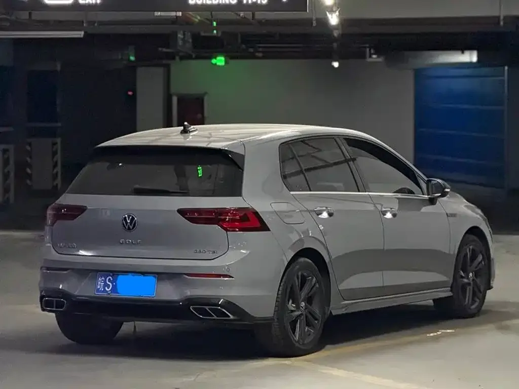 Volkswagen Golf 2023 280TSI DSG R-Line Lite — Фото автомобиля 6