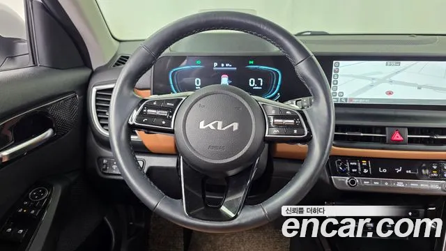 Kia Seltos — Фото автомобиля 13