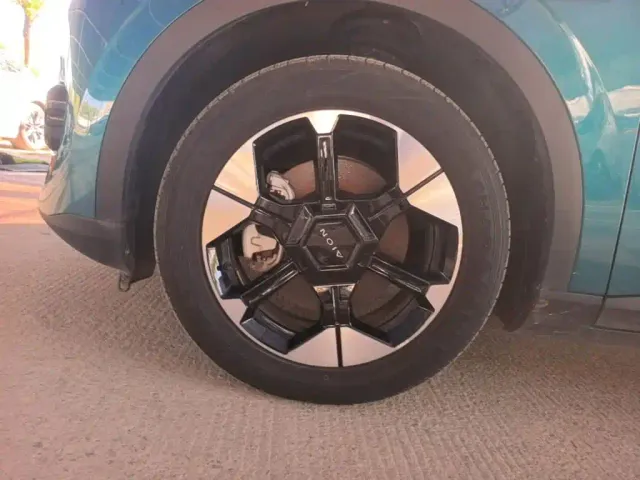 GAC Aion UT — Фото автомобиля 22