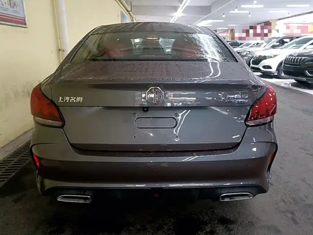 MG MG5 2022 180DVVT CVT Youth Luxury Edition — Фото автомобиля 5