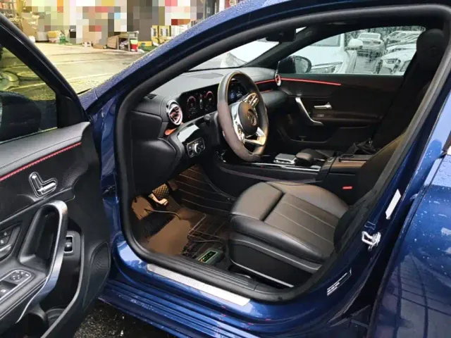 Mercedes-Benz A-Class — Фото автомобиля 15