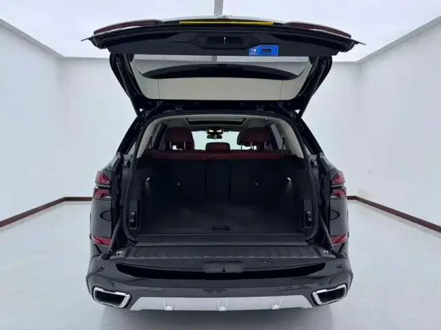 BMW X5 — Фото автомобиля 10