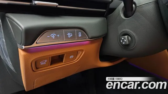 Genesis GV80 2.5T Бензин AWD — Фото автомобиля 25