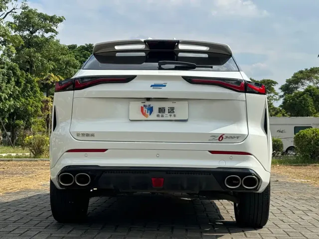 Changan Z6 — Фото автомобиля 24
