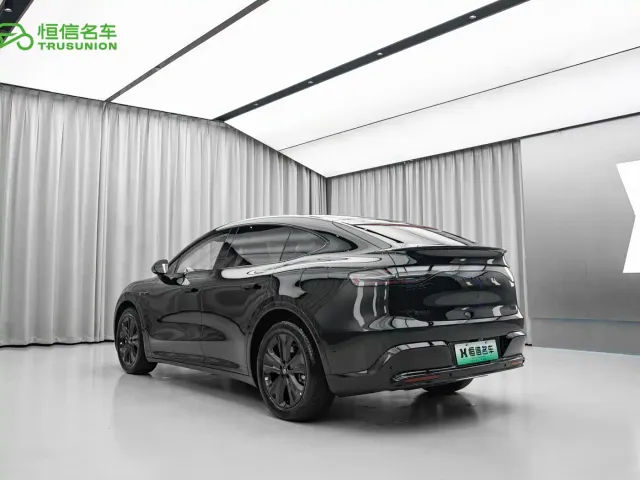 Luxeed R7 — Фото автомобиля 6