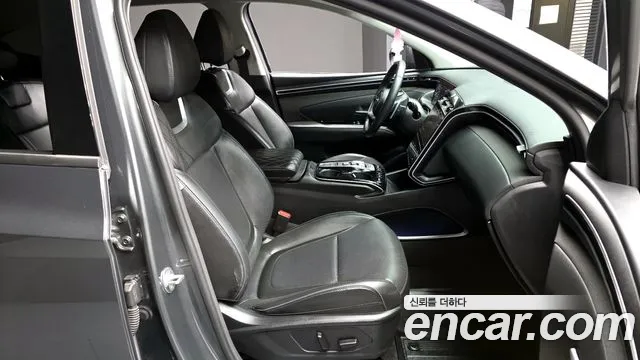Hyundai Tucson Tucson (NX4) Дизель 2.0 2WD — Фото автомобиля 10
