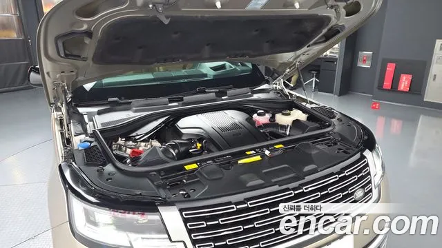 Land Rover Range Rover 5th Gen — Фото автомобиля 6