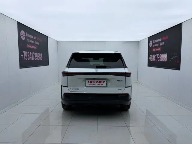 Toyota BoZhi 3X — Фото автомобиля 7