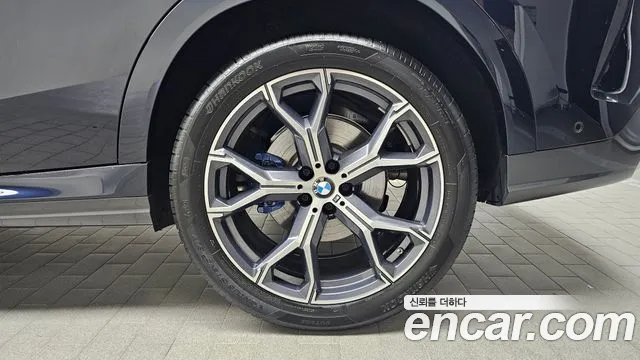 BMW X6 — Фото автомобиля 20