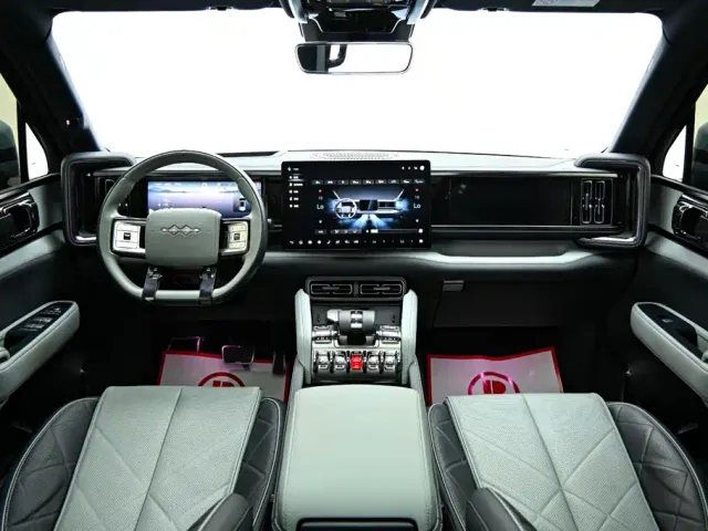 BYD FangChengBao Leopard 5 — Фото автомобиля 14