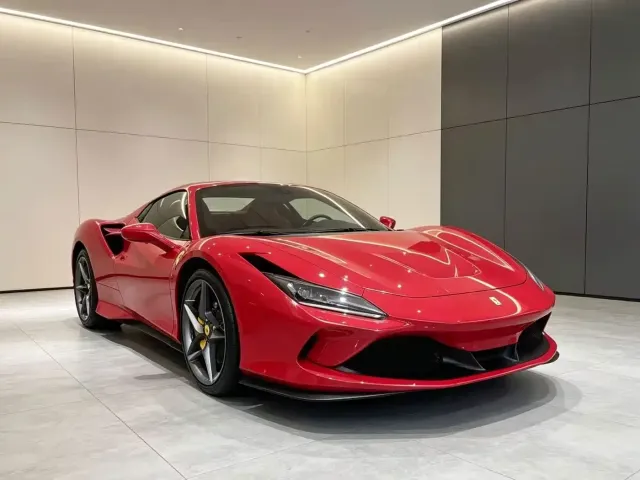 Ferrari F8 — Фото автомобиля 3