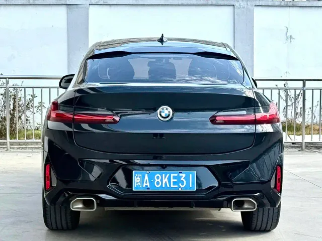 BMW X4 — Фото автомобиля 3
