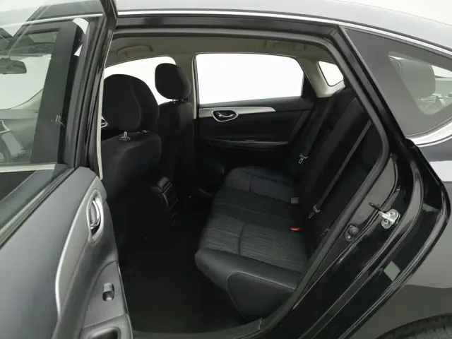 Nissan Sylphy — Фото автомобиля 15